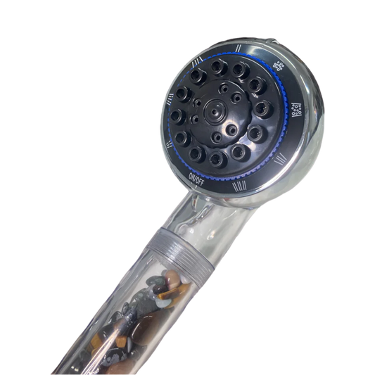 Pommeau de douche avec pierres