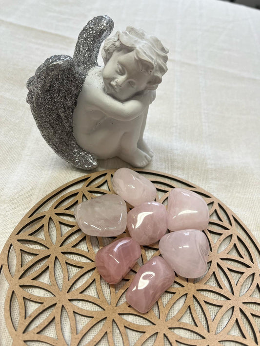 pierres de quartz rose